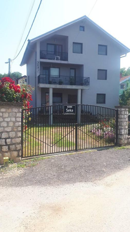 Hotel Sobe Seka à Golubac Extérieur photo